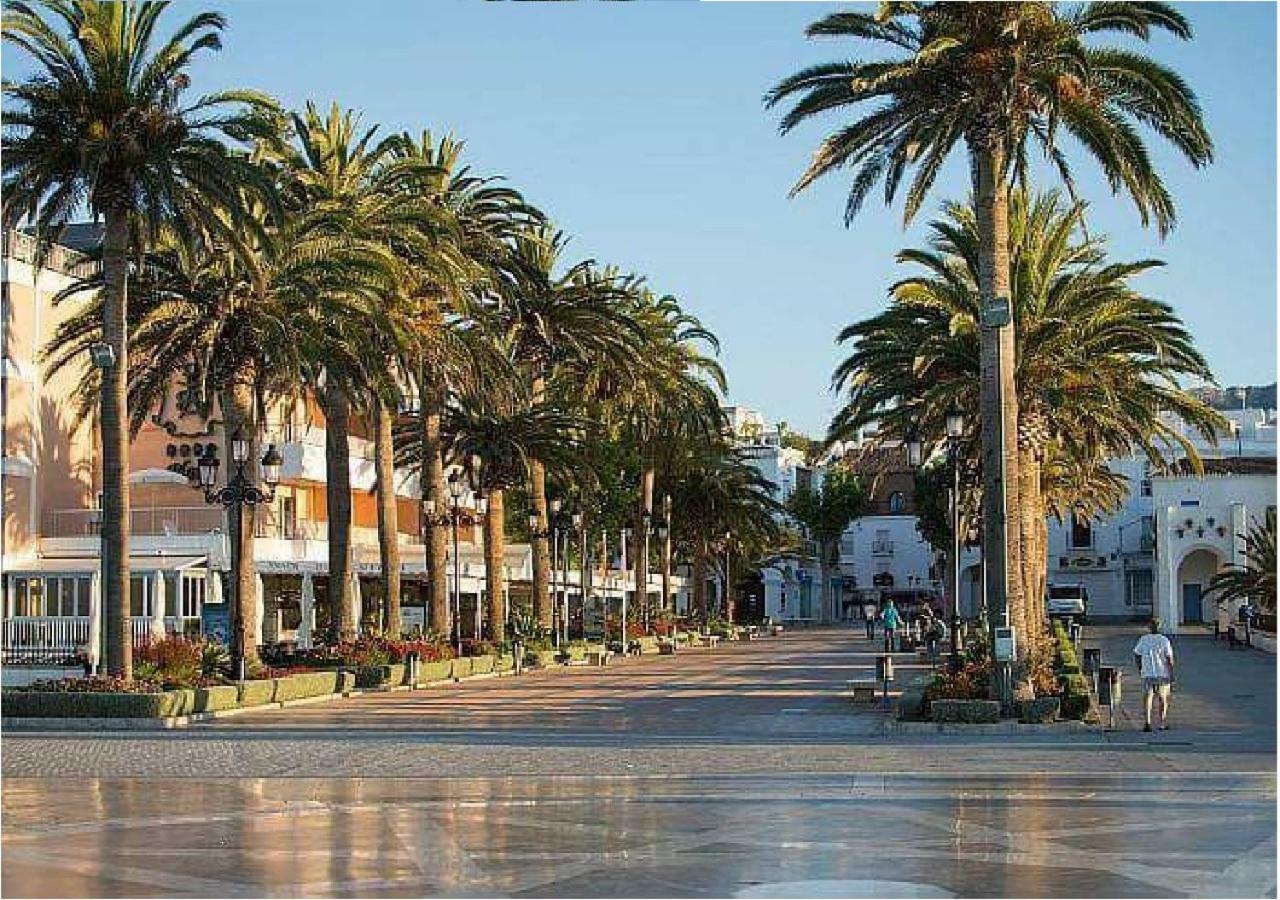 Apartamento Steffi - Centro De Nerja Exteriör bild
